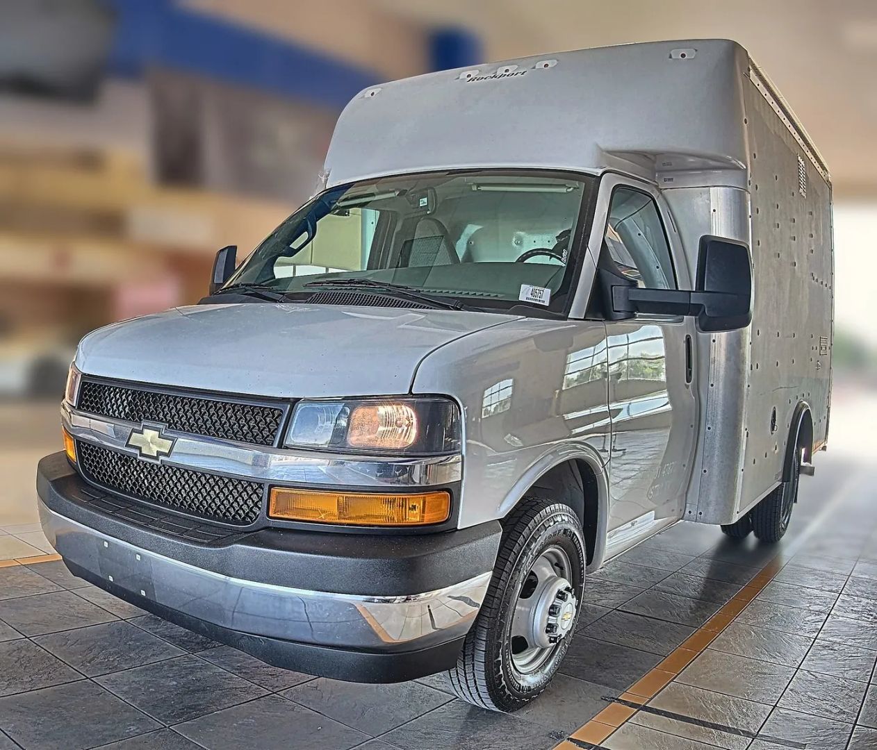 chevrolet express cutaway 2021 1GB3GRF73M1304686 image chevrolet express cutaway 2021 1GB3GRF73M1304686 image